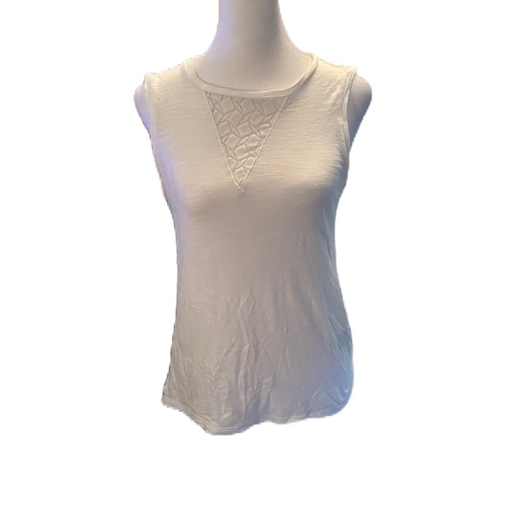 Banana Republic White Lightweight Sleeveless Tank Top with Lace Detail Size XS - Picture 6 of 15